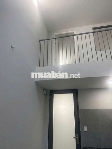 Cần cho thuê nhà P THT Q12.DT 4,5 x20  gác lửng nhà mới hẻm xe hơi