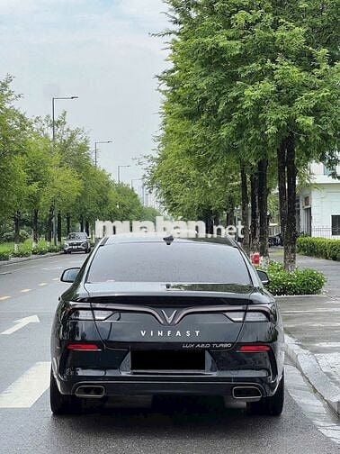Lux A Premium Đen/Be 2020