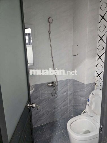 Nhà mới tinh 3.7x14m lầu góc 2MT hẻm. Gần ngã ba cây trâm GV
