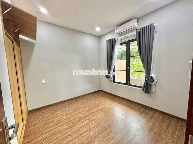 Nhà Hiệp Thành full nội thất mới xay 2pn, sân oto 9tr