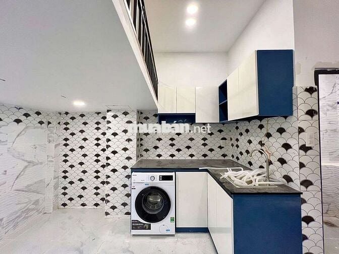 Cho thuê căn hộ dịch vụ Duplex cao cấp tại Công viên làng hoa