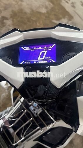 Cần bán Ablack-  2025 để giải quyết khó khăn