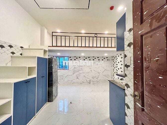 Cho thuê căn hộ dịch vụ Duplex cao cấp tại Công viên làng hoa