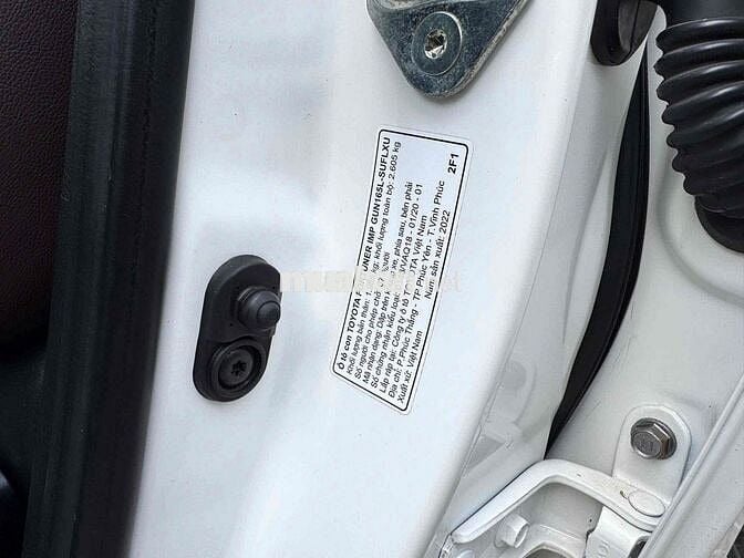 Toyota Fortuner 2022 2.4L 4x2 MT - 89000 km