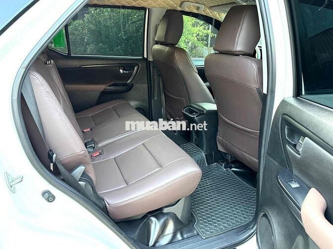 Toyota Fortuner 2022 2.4L 4x2 MT - 89000 km