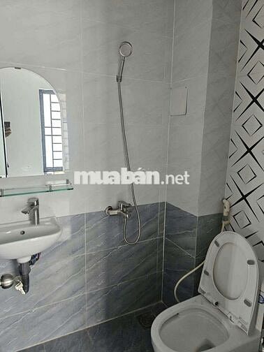 Nhà mới tinh 3.7x14m lầu góc 2MT hẻm. Gần ngã ba cây trâm GV