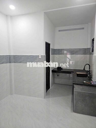 Nhà mới tinh 3.7x14m lầu góc 2MT hẻm. Gần ngã ba cây trâm GV
