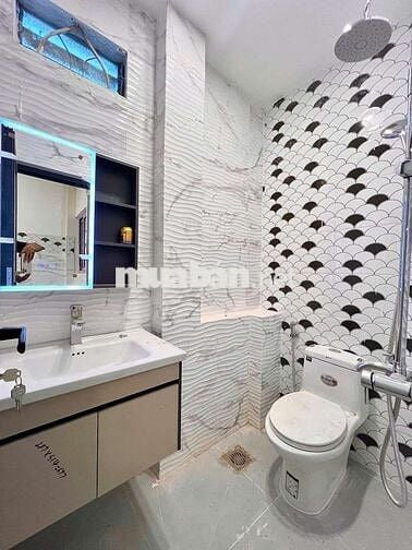 Cho thuê căn hộ dịch vụ Duplex cao cấp tại Công viên làng hoa