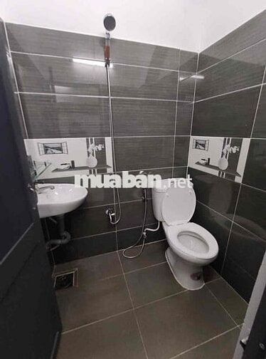PHÒNG TRỌ GIÁ RẺ KHU PHÚ NHUẬN - SẴN MÁY LẠNH - CÓ CHỖ NẤU ĂN RIÊNG