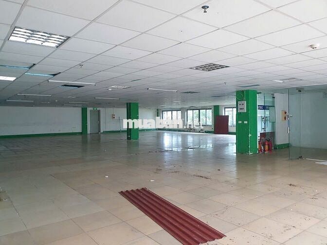 Cho thuê tòa nhà 1.500m² – Mặt đường Giải Phóng, làm trụ sở, showroom