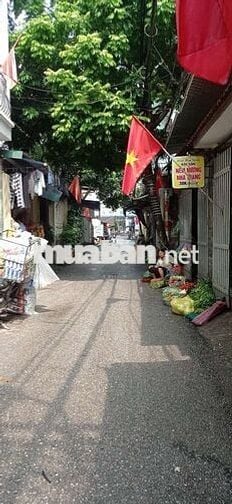 Bán nhà 32m2 xây mới độc lập 5 tầng trung tâm phường Vĩnh Hưng
