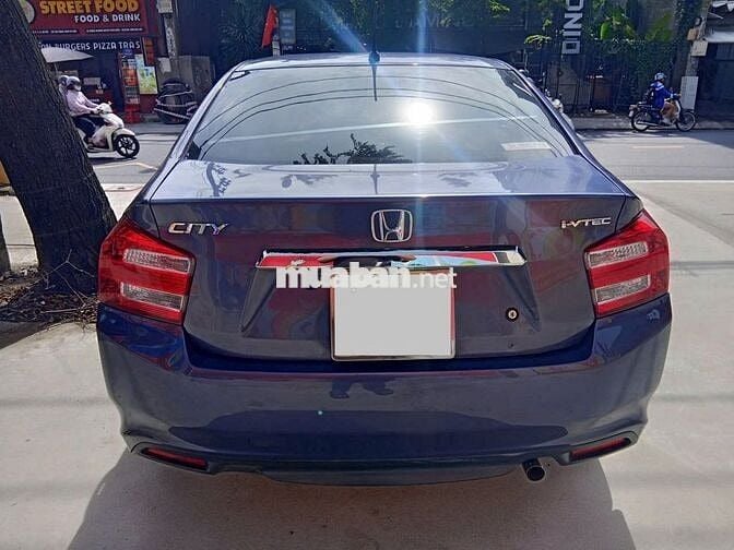 Honda City 2013 số sàn màu xanh xe nhà