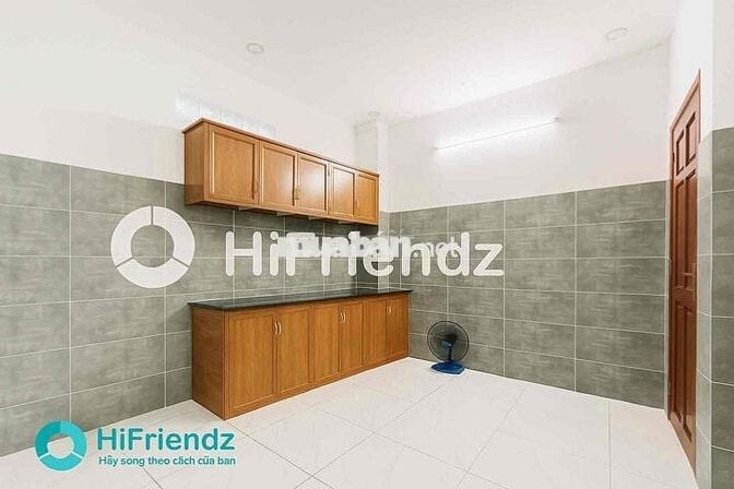 Căn hộ 1 phòng ngủ tách bếp gần Đầm Sen, VHU chỉ tính điện nước