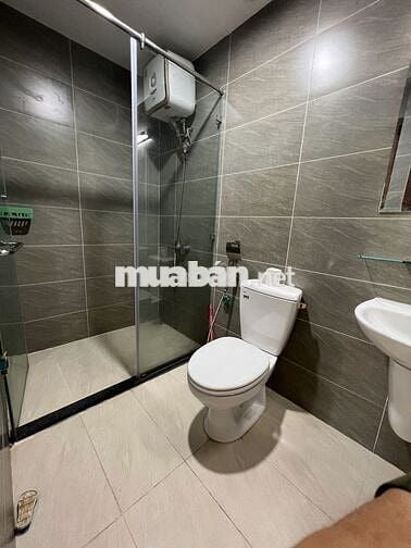 Cho thuê chung cư Green River 8tr5, 2225 phạm thế hiển quận 8