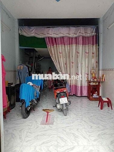 kẹt tiền bán gap nhà rat đẹp 4*8 gac lửng 2/ kenh trung ương 550tr .