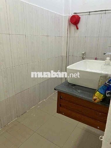 NHÀ -RỘNG-RẺ và HIẾM MỘT CĂN ***.