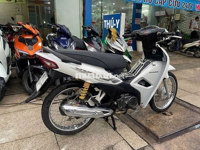 Honda wave A 2021 mới 90% biển số 90 chính chủ