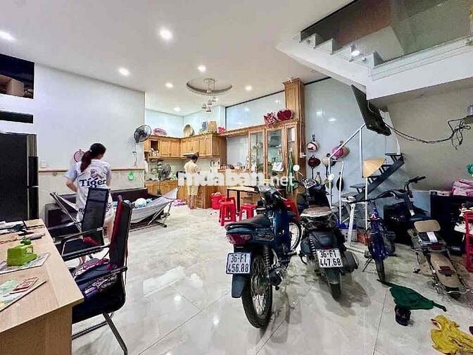 MT ĐÔNG HƯNG THUẬN, Q12, NGANG 10M, VỪA Ở VỪA KD GIÁ RẼ HƠN HẺM