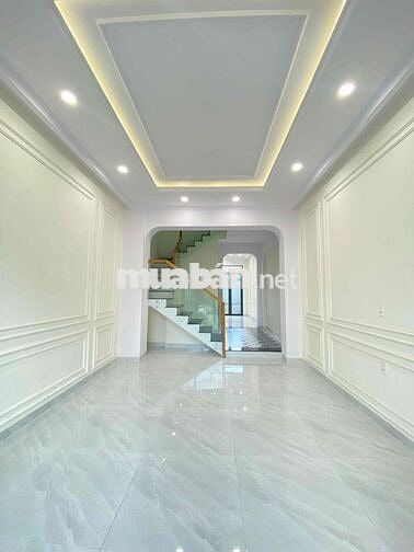 chủ kẹt cần bán nhà mới ngay đường số 11, Trường Thọ. DTSD 185,5m2 SHR