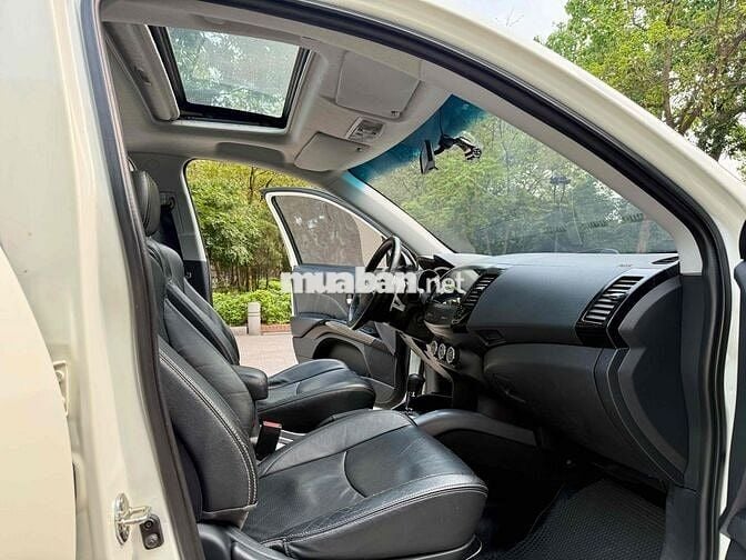 Mitsubishi Outlander 2009 - 128000 km