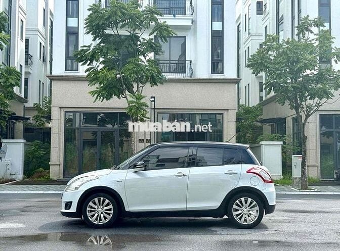 Suzuki Swift 2014 1.4 AT - 98000 km