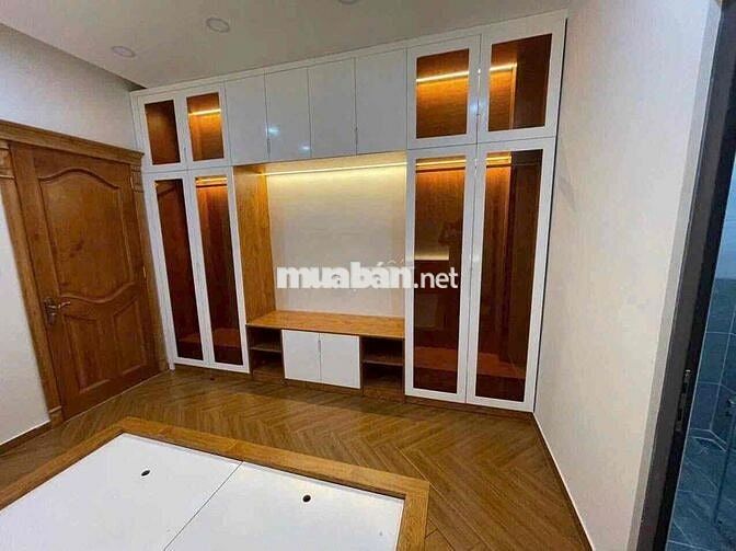 Nhà Phố Liền Kề 8m Đường Số 53 (4x17m) 5pn 5wc nội thất như hình 25tr