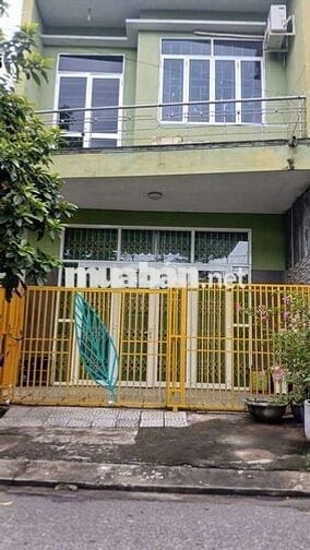 Nhà 2 tầng hòa an 11 khu bến xe sát sân banh chợ 5p