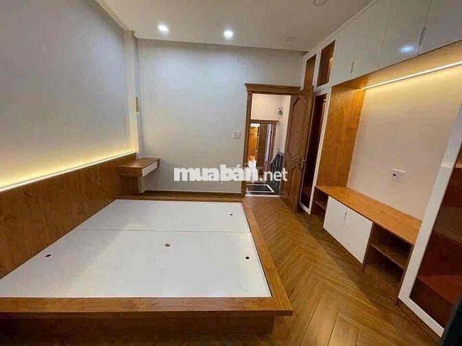 Nhà Phố Liền Kề 8m Đường Số 53 (4x17m) 5pn 5wc nội thất như hình 25tr