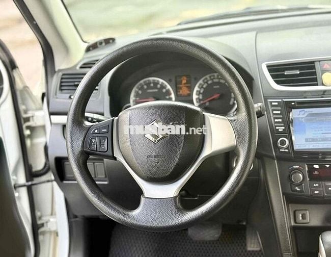 Suzuki Swift 2014 1.4 AT - 98000 km