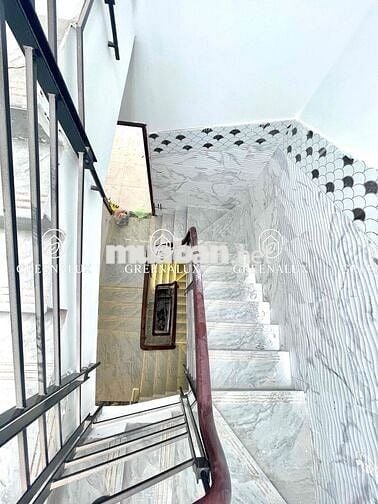 Khai Trương Căn Hộ Dịch Vụ New 100% Đối Diện Công Viên Làng Hoa