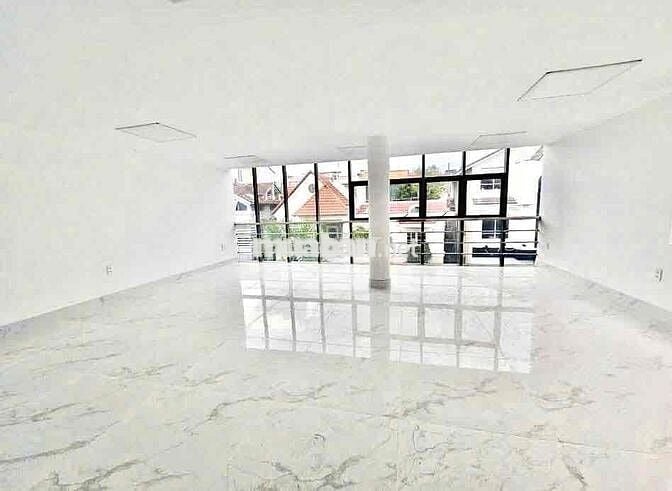 SIÊU PHẨM NHÀ ỐP KÍNH SANG TRỌNG CÓ THANG MÁY - 495a Tô Hiến Thành