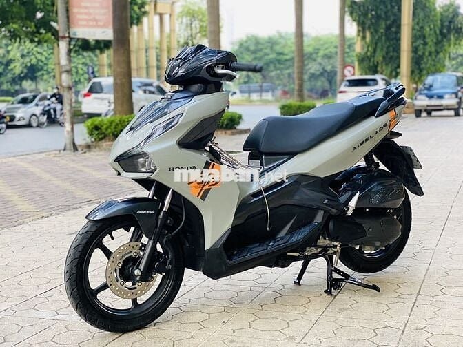 HONDA AIR BLADE 125 FI  XÁM XI MĂNG KHÓA SMARKEY