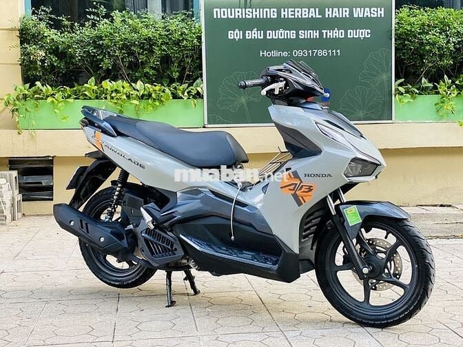 HONDA AIR BLADE 125 FI  XÁM XI MĂNG KHÓA SMARKEY