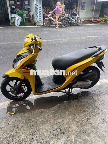 Honda Vision 2016 ngây chủ biển 68 máy êm ru fun c