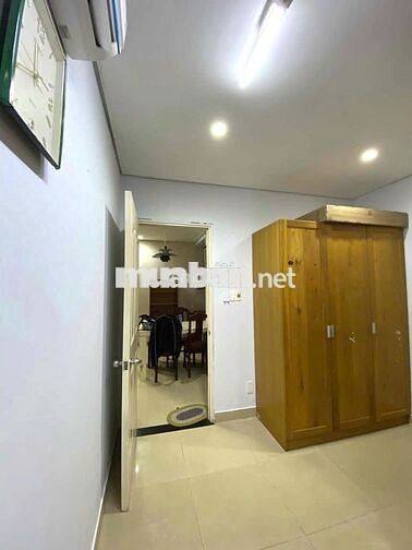 cho thuê căn hộ chung cư155 nguyễn chí thanh 2 ph.ngủ đầy đủ nội thât