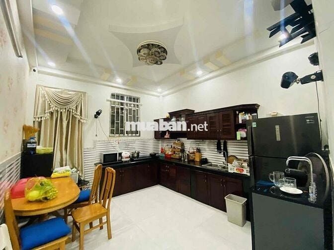 Nhà đẹp hẻm ô tô Tạ Quang Bửu, Q8 (P.Chánh Hưng), 4x16m, dọn vào ở nga
