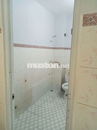 Cho thuê nhà sơn mới, 2PN 2wc,  hẻm 1/ Lê Văn Thọ P8 Gò vấp