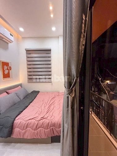 MT Hẻm - Thoáng - Nhà Đẹp - Vị Trí Tốt .