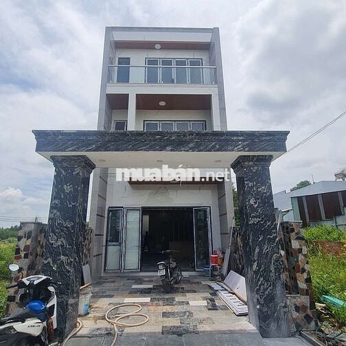 BÁN NHÀ ĐANG XÂY CÓ CĂN HOÀN THIỆN NGAY TRONG KDC LAVENDER TÂN TRIỀU