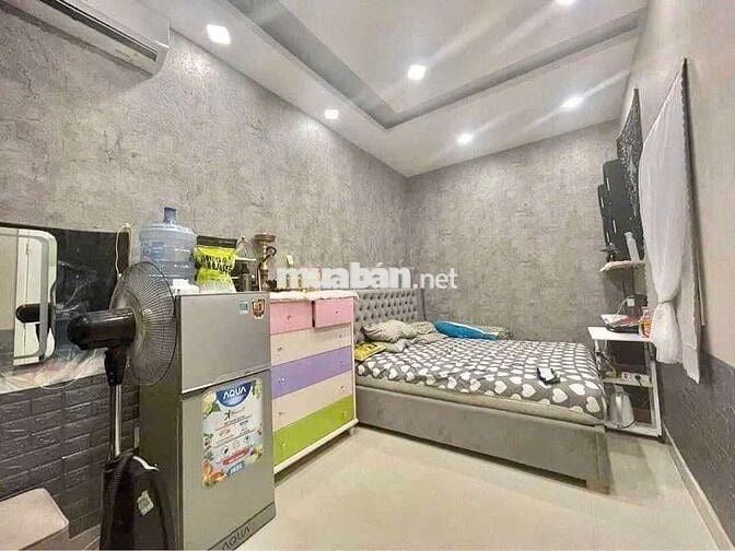 Cho Thuê Nhà 1 Trệt 1 Lầu 3PN 4x14m Hẻm Đường Số 37 Tân Kiểng