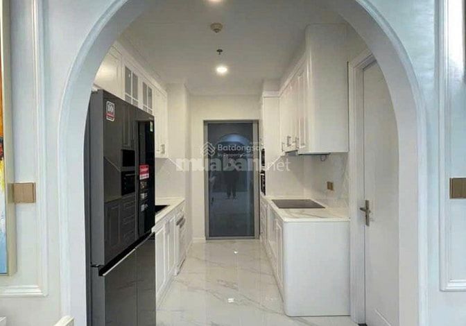 CĂN HỘ CAO CẤP THƯỢNG LƯU 40 TẦNG -2PN RIÊNG , HỒ BƠI TRÀN BỜ, SỔ HỒNG