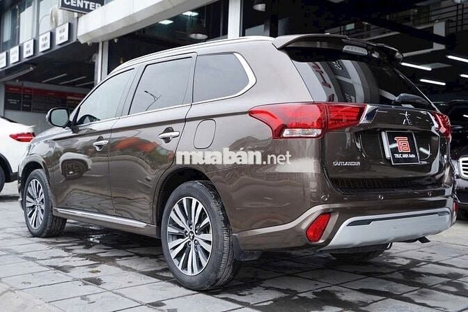 Mitsubishi Outlander 2022