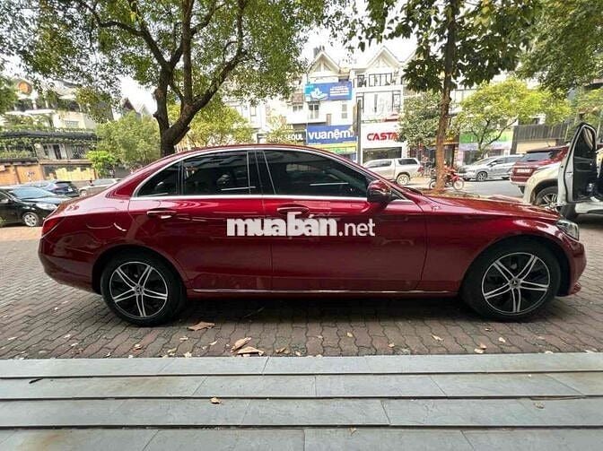 Mercedes Benz C Class 2020 C180 - 70000 km