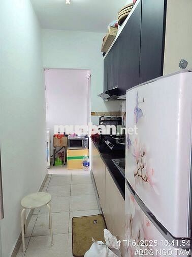 Cần bán căn hộ Ehome 3, 2PN, 2WC full NT, giá 2,25 tỷ