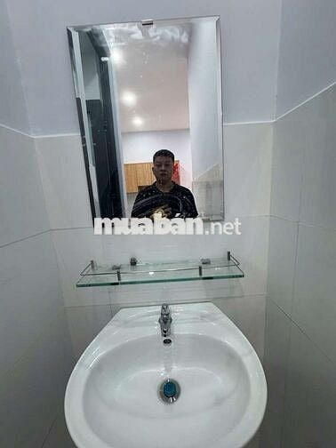 Nhà Trần Văn Ơn, Tân Phú, 50m², 5x10m, 2 Tầng BTCT, 2 PN, Giá 4 tỷ xíu