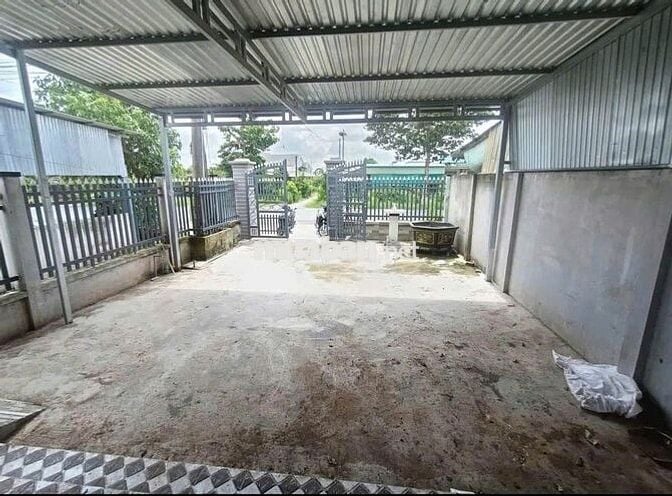 Chủ cần tiền  bán căn nhà sổ Hồng riêng 146m2 Tân Thông Hội giá 670 Tr