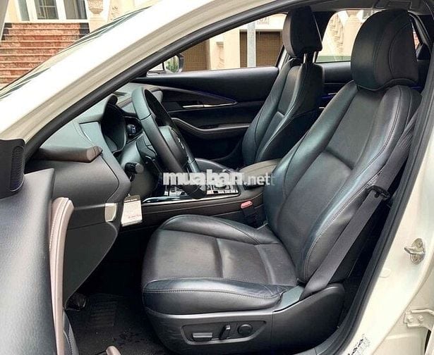 Mazda CX-30 2022 Luxury 2.0 AT - 46000 km