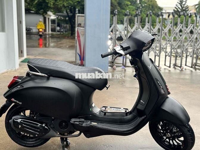 Vespa đk 2023 đen mù bảng Not chuẩn 2500 k zin 100