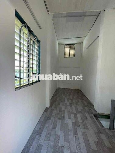Chủ ngộp bán gấp nhà Hẻm 477 Âu Cơ giá siêu hấp dẫn