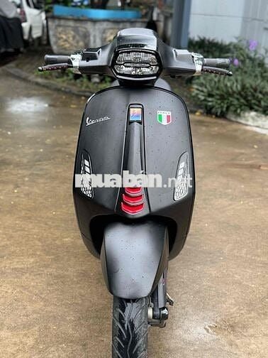 Vespa đk 2023 đen mù bảng Not chuẩn 2500 k zin 100